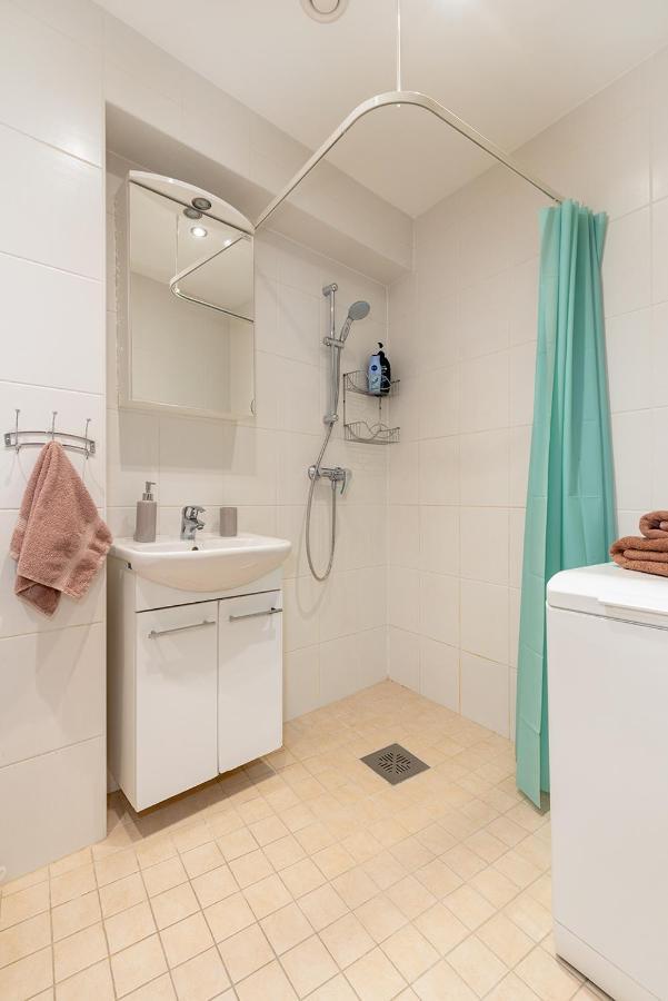 Rueuetli Apartments In Tartu Old Town Esterno foto